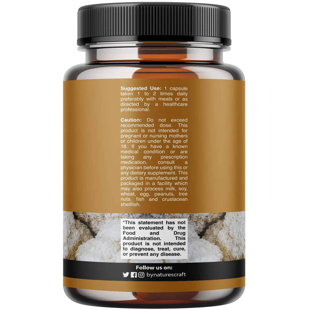 Capsules de champignon Lion's Mane sur une surface en bois