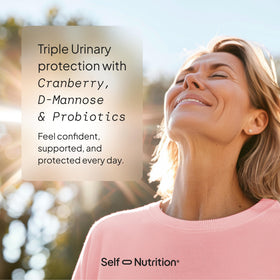Capsules de D-Mannose SELF NUTRITION dans une main