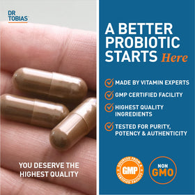 Capsules de Dr. Tobias Probiotiques dans une main