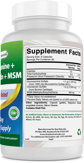 Capsules de Glucosamine Chondroïtine Best Naturals sur une cuillère