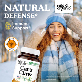 Capsules de Griffe du Chat Wild & Organic sur un fond blanc