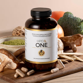 Capsules de HPD Rx ONE sur une surface blanche