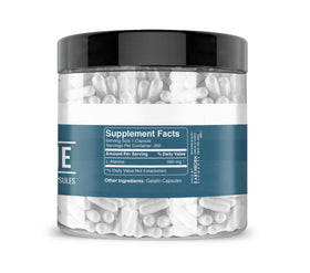 Capsules de L-Alanine Earthborn Elements sur un fond neutre