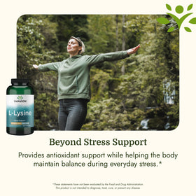 Capsules de L-Lysine Swanson sur fond blanc