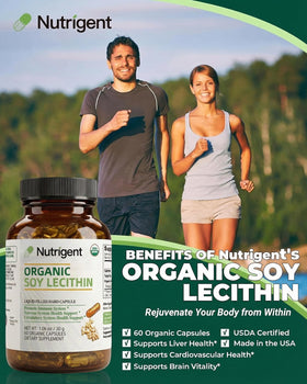 Capsules de lécithine de soja sur un fond blanc