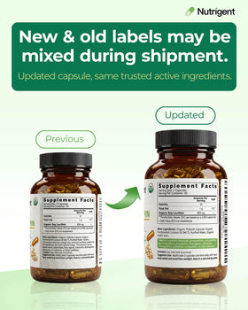 Capsules de lécithine de soja sur une table en bois