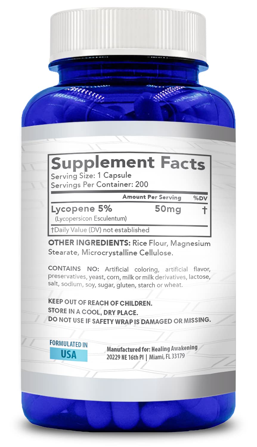 Capsules de Lycopène 50mg sur une surface en bois