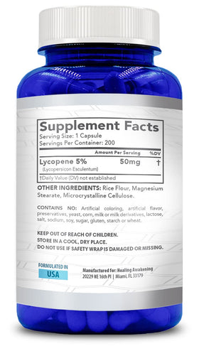 Capsules de Lycopène 50mg sur une surface en bois