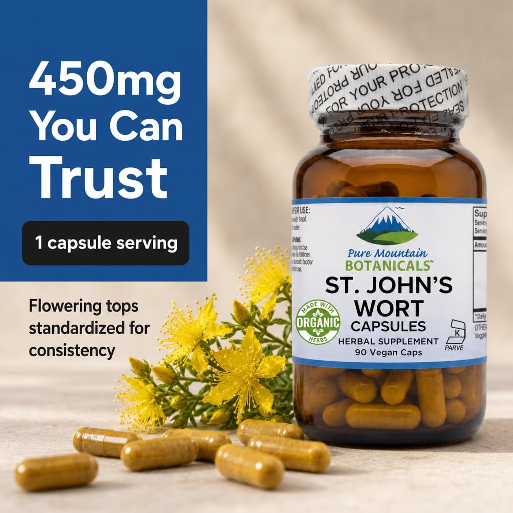 Capsules de Millepertuis sur une table avec une plante