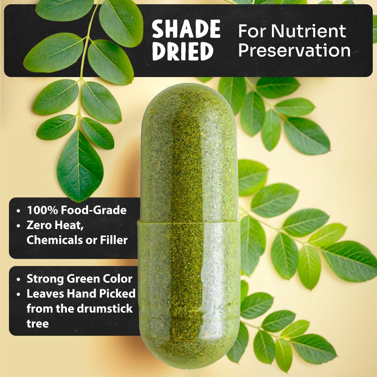 Capsules de Moringa bio Maju Superfoods sur une table