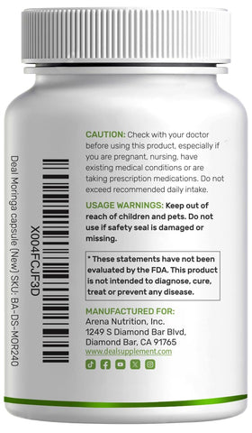 Capsules de moringa DEAL SUPPLEMENT avec un verre d'eau