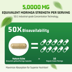 Capsules de Moringa Nature Echo sur une table en bois