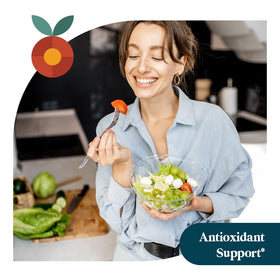 Capsules de Moringa Oleifera sur une table