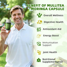 Capsules de Moringa sur une surface en bois