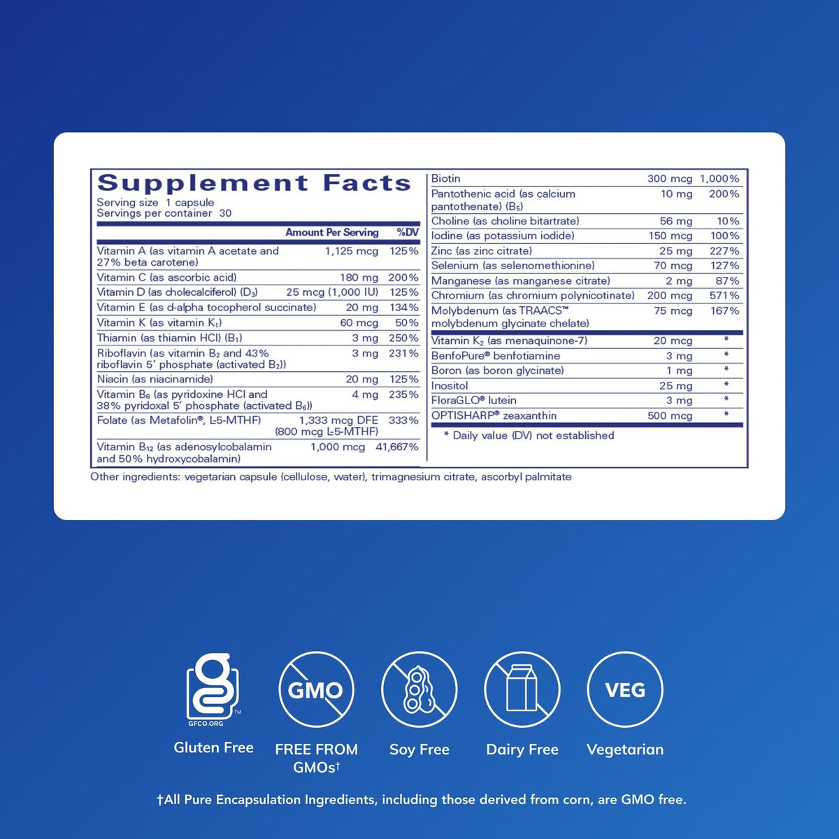 Capsules de Multivitamine PureGenomics de Pure Encapsulations dans un verre