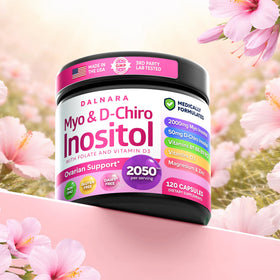 Capsules de Myo-Inositol et D-Chiro Inositol dans une main