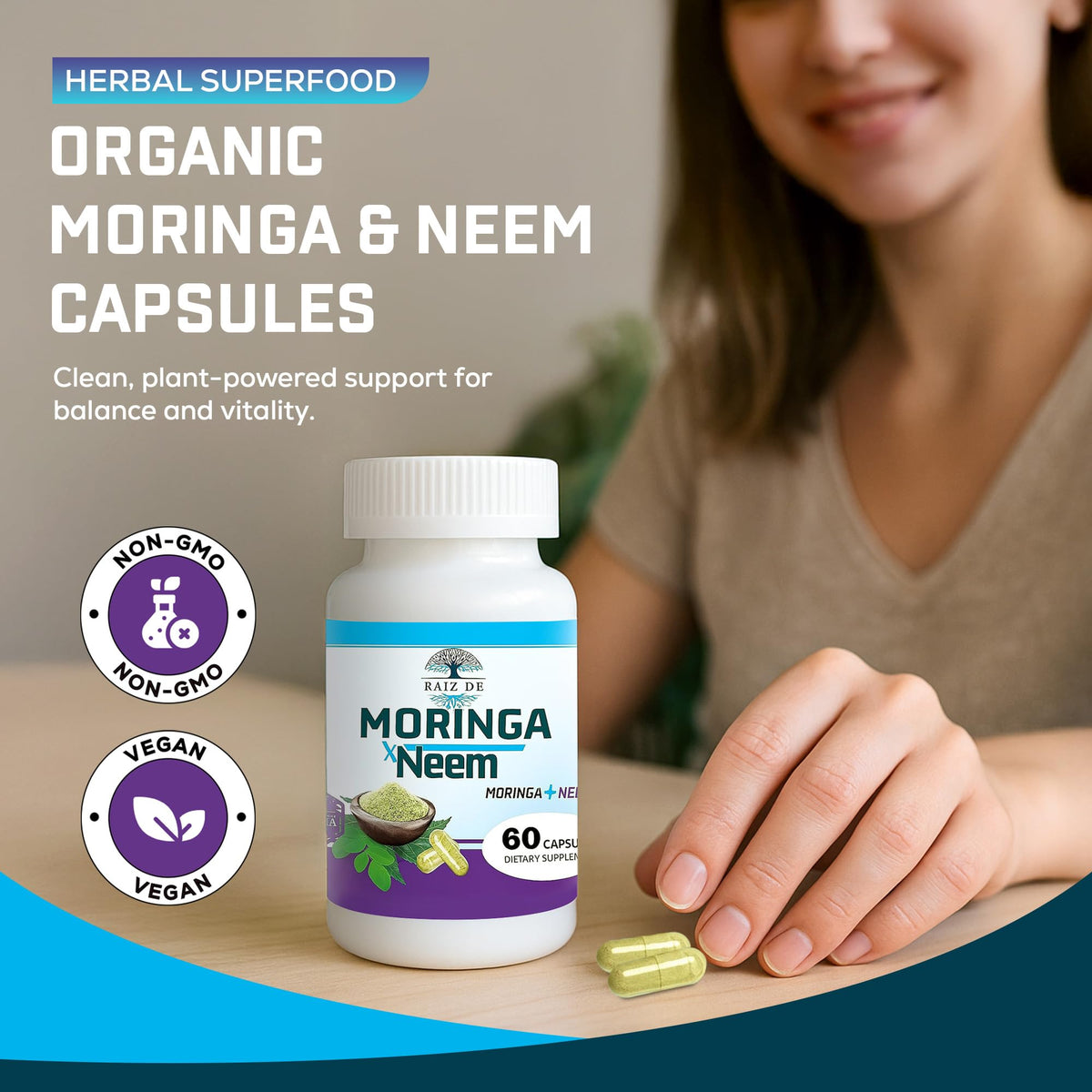 Capsules de neem et moringa bio Raiz DE sur une surface en bois