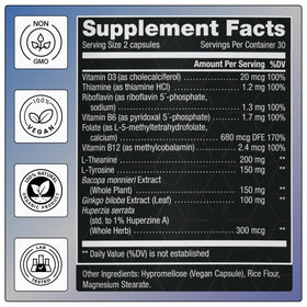 Capsules de NOVIQ B-Complex 11-en-1 sur une table en bois