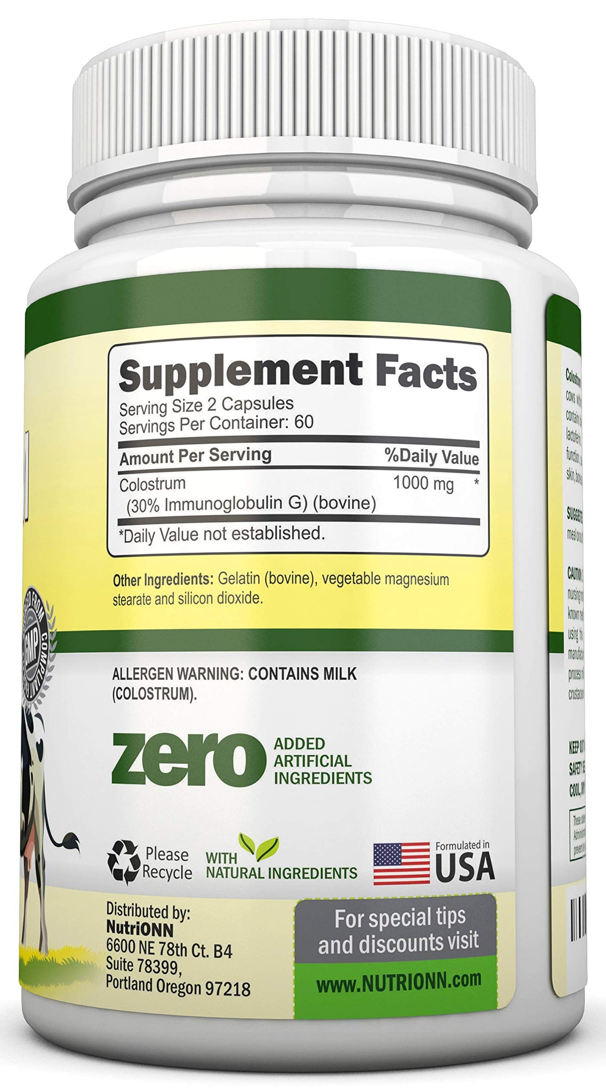 Capsules de NutriONN Colostrum sur une surface blanche