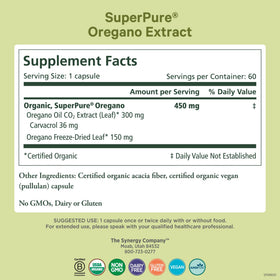 Capsules de PURE SYNERGY Extrait d'Origan Bio sur fond blanc