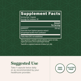 Capsules de quercétine 250mg Global Healing Center sur une surface blanche