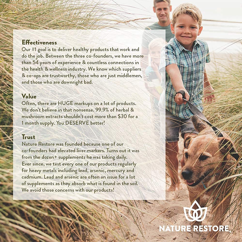 Capsules de SleepBoost™ Nature Restore dans une main
