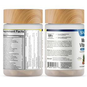 Capsules de Snap Supplements Multivitamines Quotidiennes pour Hommes sur un fond neutre