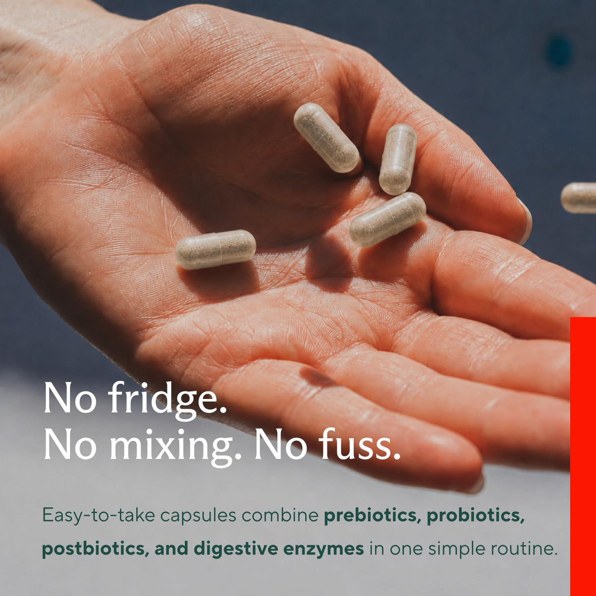 Capsules de Sunergetic 4-en-1 dans une main