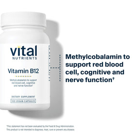 Capsules de Vitamine B12 1 000 mcg de Vital Nutrients dans un verre