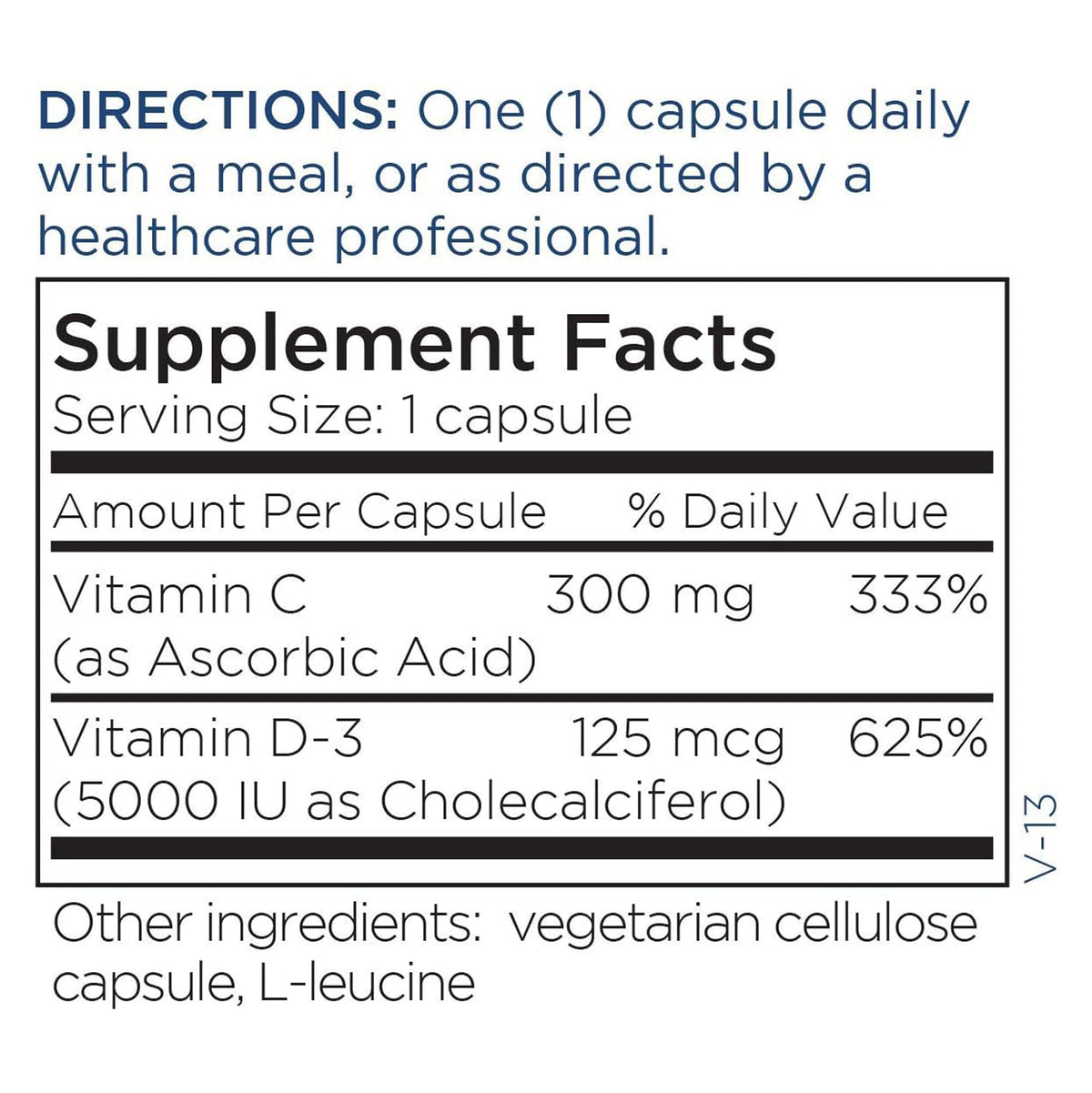 Capsules de Vitamine D3 5000 UI a balanced routine Maintenance sur une cuillère