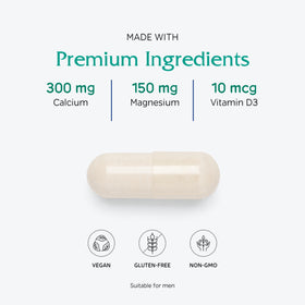 Capsules de Vitanica OsteoBlend dans une cuillère