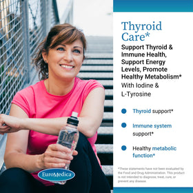 Capsules EuroMedica Thyroid Care sur une surface blanche