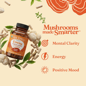 Capsules Focus Four Sigmatic sur une surface en bois