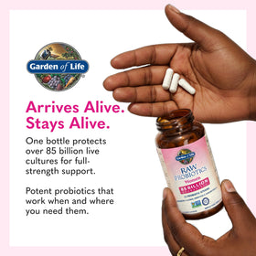 Capsules Garden of Life Probiotiques Bruts Femmes sur fond blanc