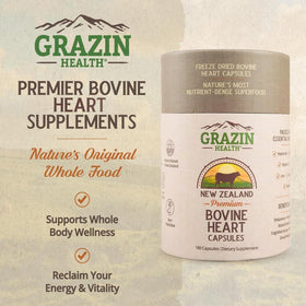 Capsules GRAZIN HEALTH de cœur et foie bovin sur une surface blanche