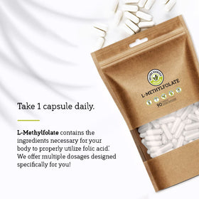 Capsules L-Méthylfolate 1mg sur une surface blanche