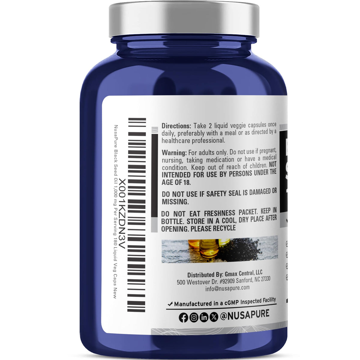Capsules liquides NusaPure d'huile de graines de cumin noir dans le flacon