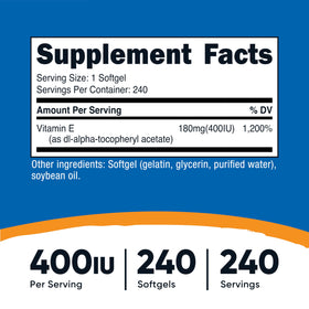 Capsules molles de Vitamine E Nutricost sur fond blanc