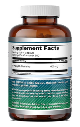 Capsules NAC 600mg Amazing Nutrition dans la main