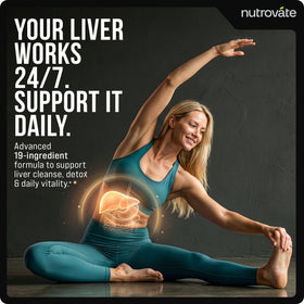 Capsules NutroVate Détox Foie sur une surface blanche