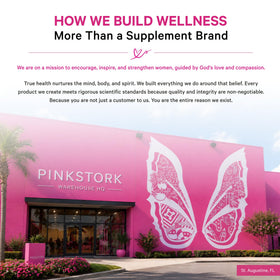 Capsules Pink Stork ouvertes sur une table