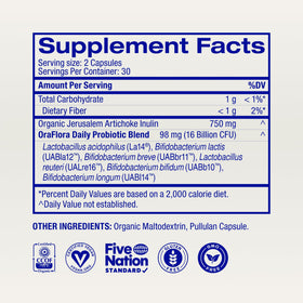 Capsules probiotiques Ora Organic sur une main