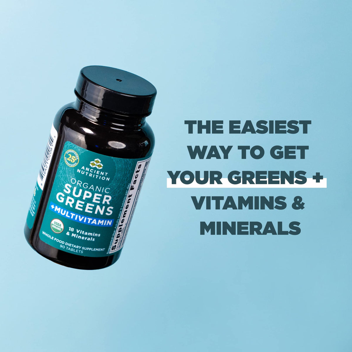 Capsules Super Greens Ancient Nutrition sous un éclairage naturel