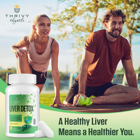 Capsules ThrivyThystle avec des plantes en arrière-plan