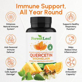 Capsules végétales de ForestLeaf Quercétine 1350mg sur fond blanc