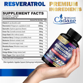 Capsules végétales de Resvératrol Organic Cadane sur une surface blanche