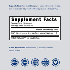 Capsules végétales NAD DORADO NUTRITION près d'un carnet de notes