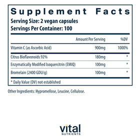 Capsules Vital Nutrients Aller-C sur une surface blanche
