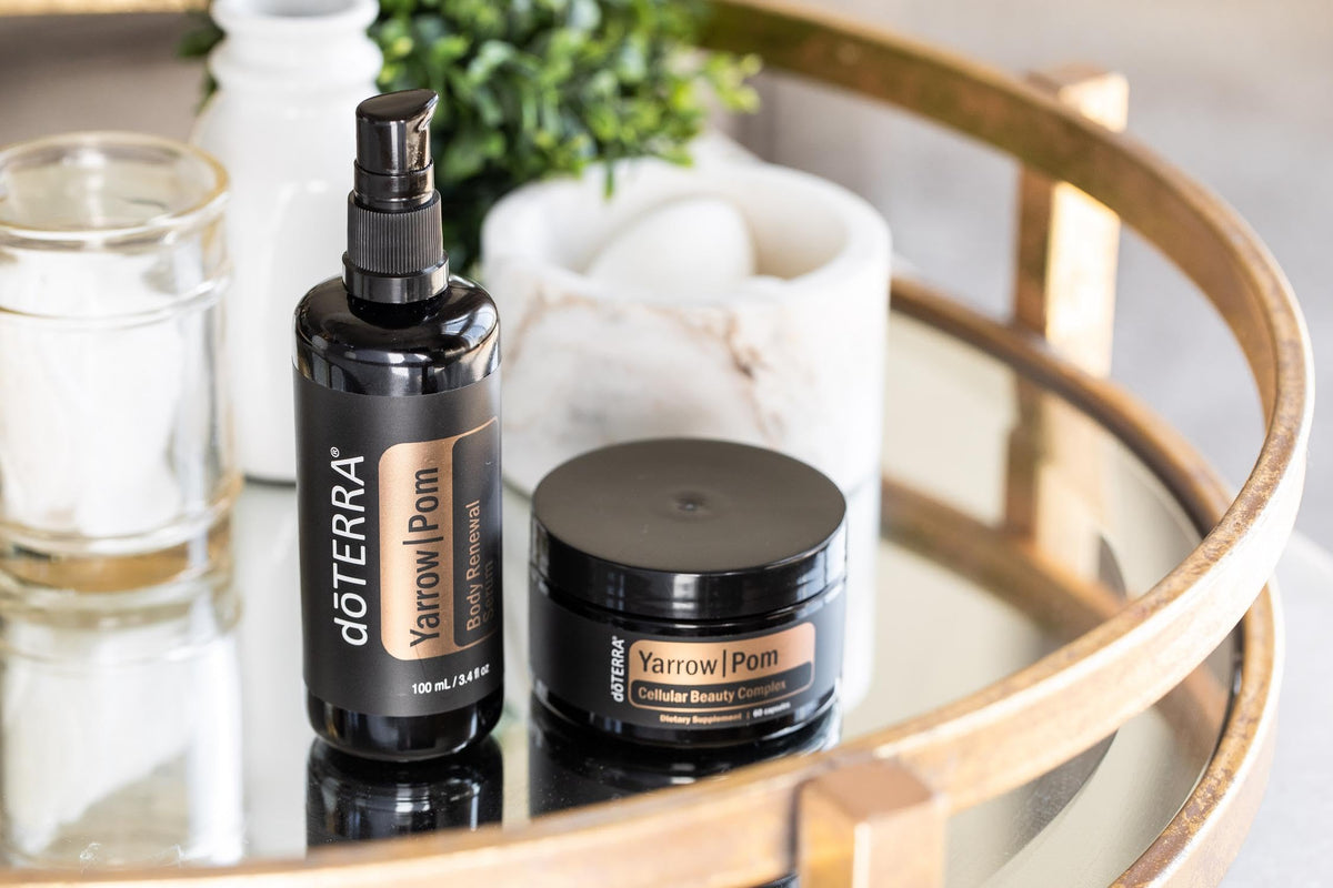capsules Yarrow|Pom de doTERRA sur fond blanc