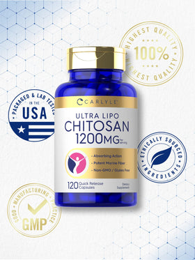 Carlyle Chitosan 1200mg capsules dans un verre d'eau